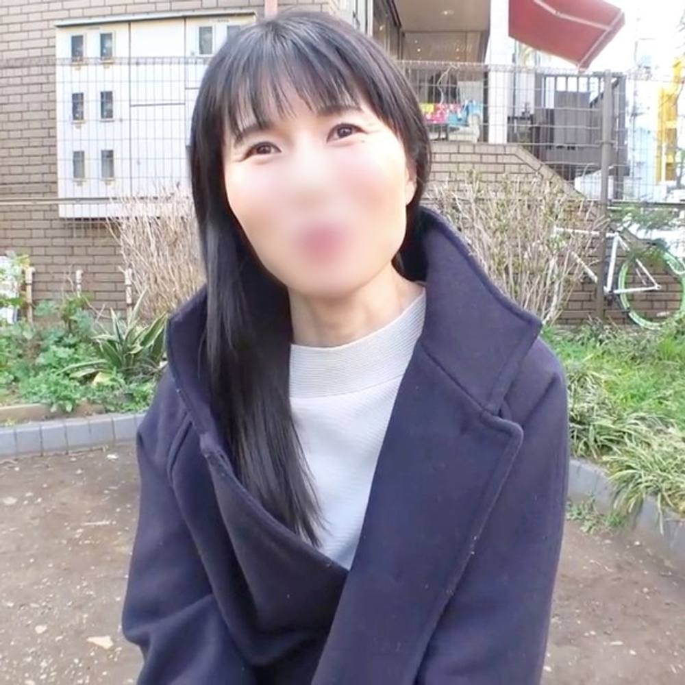 【個人撮影】素朴ながらも綺麗な一般人奥様(48) ラブホテルでの不倫セックスに興奮し、お淑やかさからは考えられない騎乗位腰振り♥