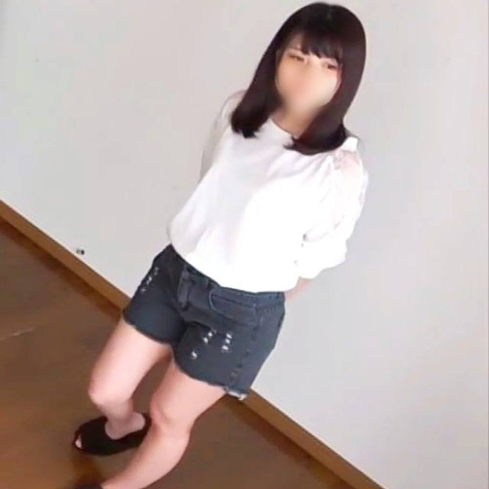 【個人撮影】おとなしい性格のウブな大**”ひなちゃん” 剛毛おまんこを生ハメで何度もイカせ、大量中出ししました。