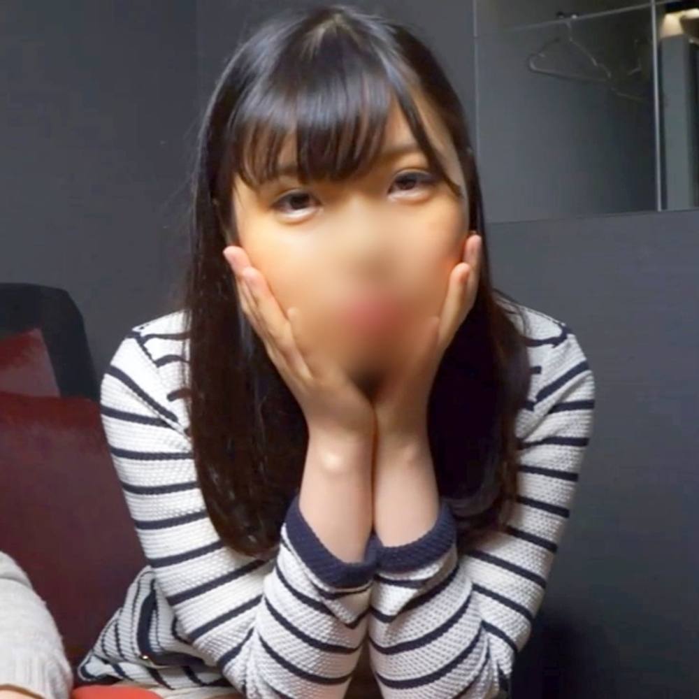 【素人】丸顔で可愛い清純女子”りなちゃん” フェラで即おまんこを濡らし、生ハメで何度も膣痙攣中イキ♥