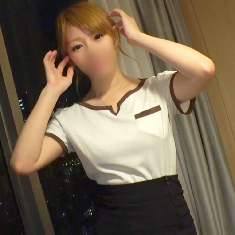 【個人撮影】くびれがある美ボディのエステティシャン人妻。 お淑やか系から一変、不倫セックスでパイパンおまんこに中出し懇願してきました。