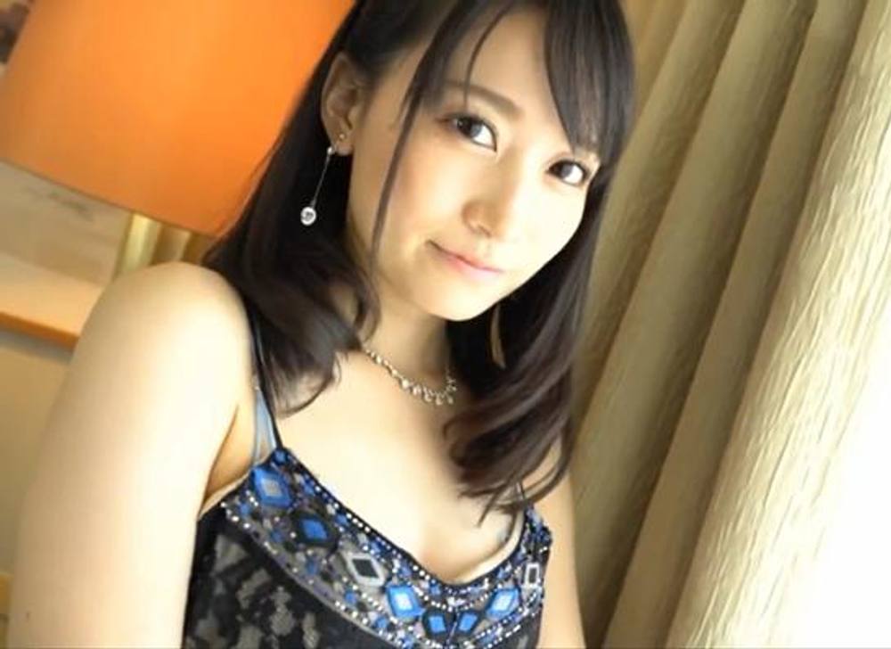 25歳の可愛い娘。２回目のAV出演。高画質です。