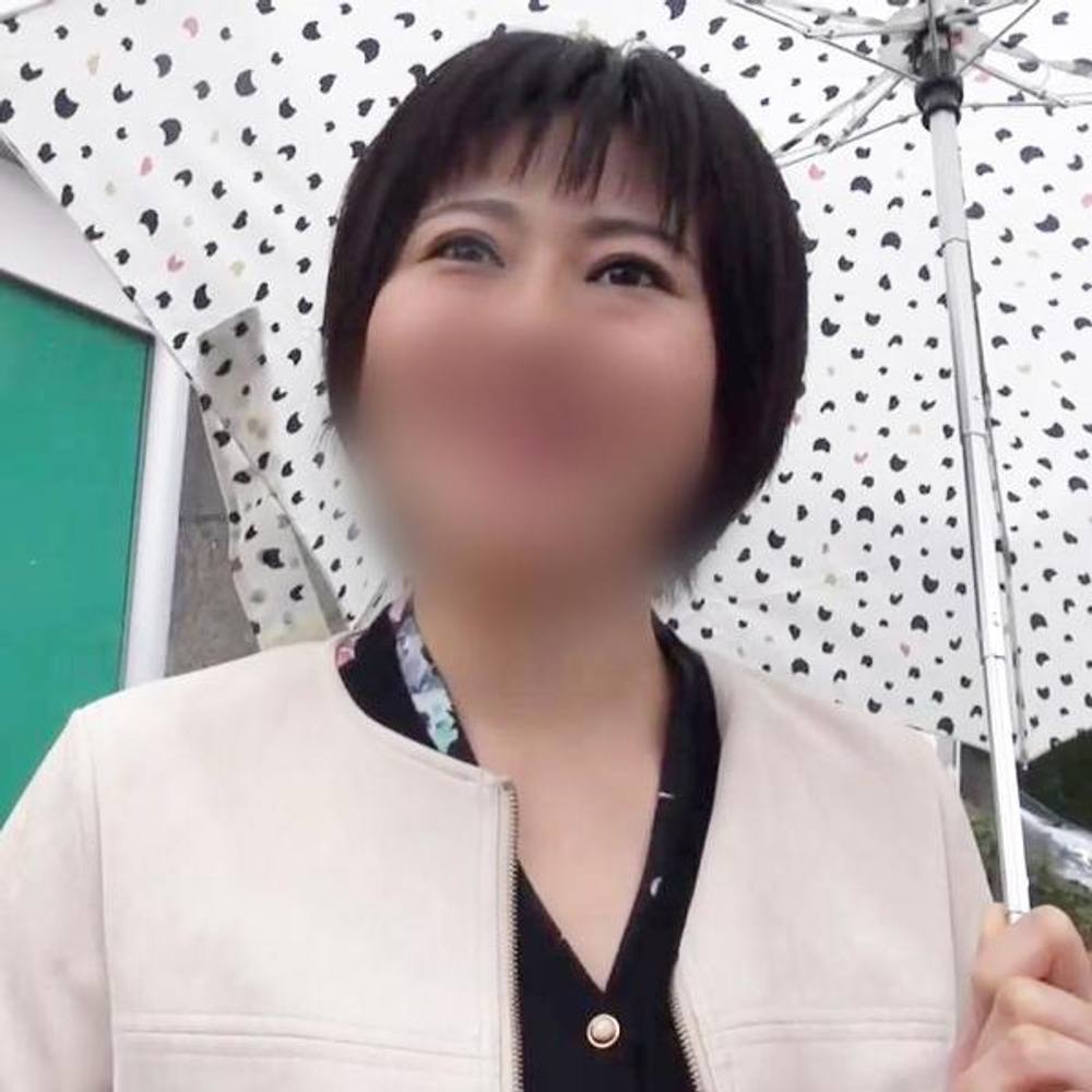 【中出し】清楚菜ショートヘアー人妻◆自宅で激しすぎる淫乱ハメ撮りプレイ！大股開いて他人棒でイキ狂い！膣内射精！