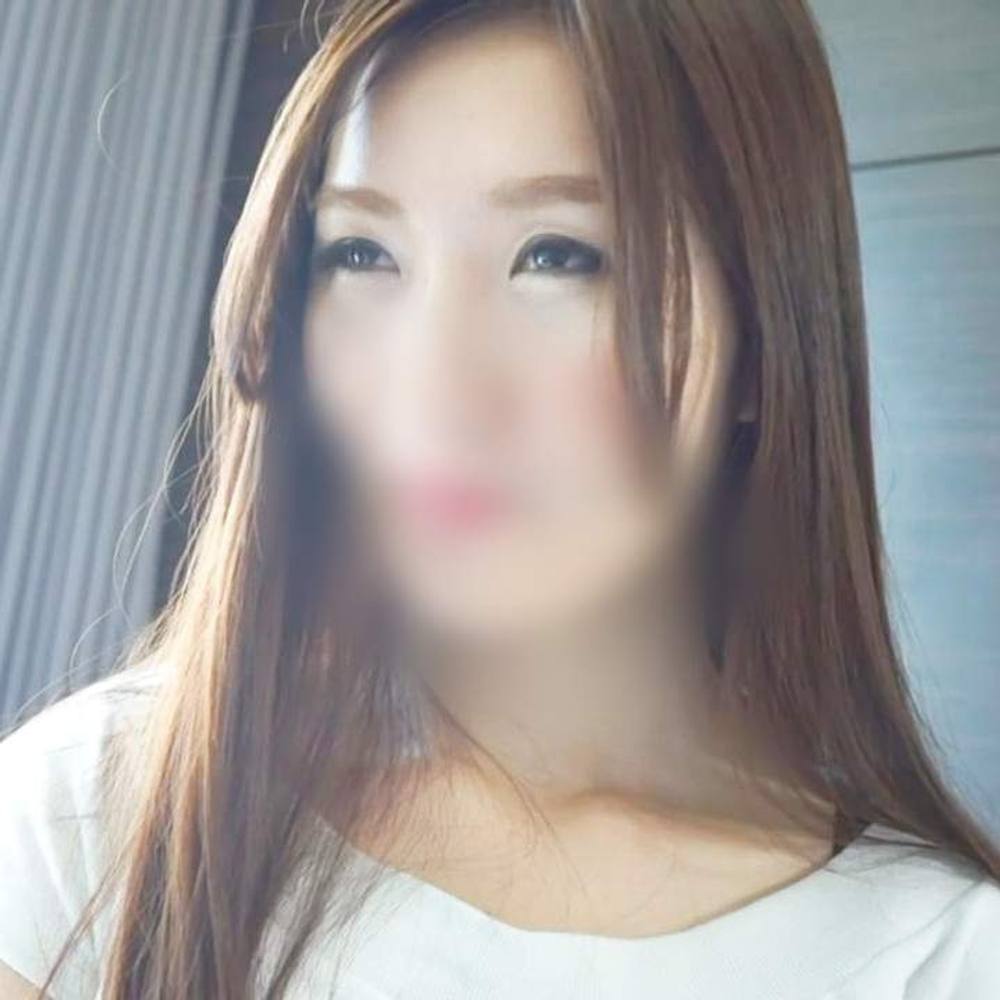 【中出し】透明感あふれる色白の美人スレンダー人妻（33）挿入すると乳首ビンビンにしてトロトロ顔で喘ぎイキ！膣内射精！