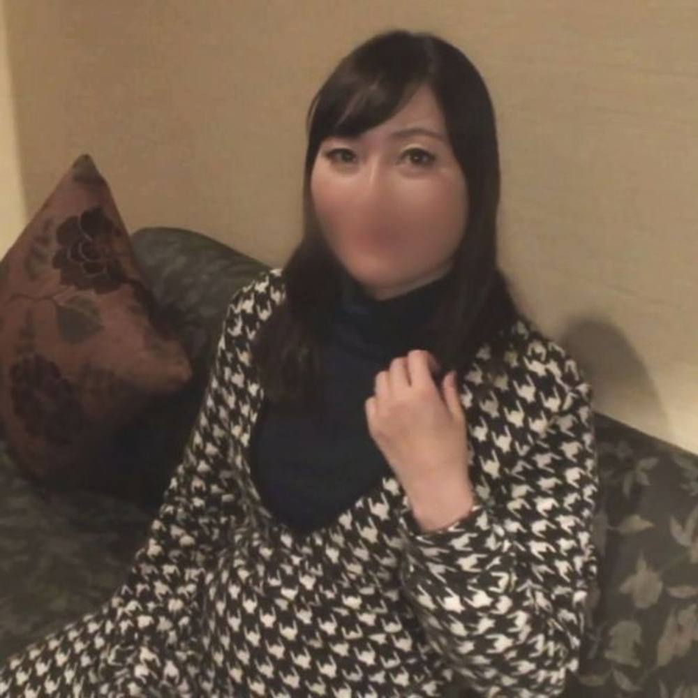 【人妻NTR】肌艶良くて感度も抜群な４５歳美人妻。若者チンコで突かれてガチ喘ぎ。