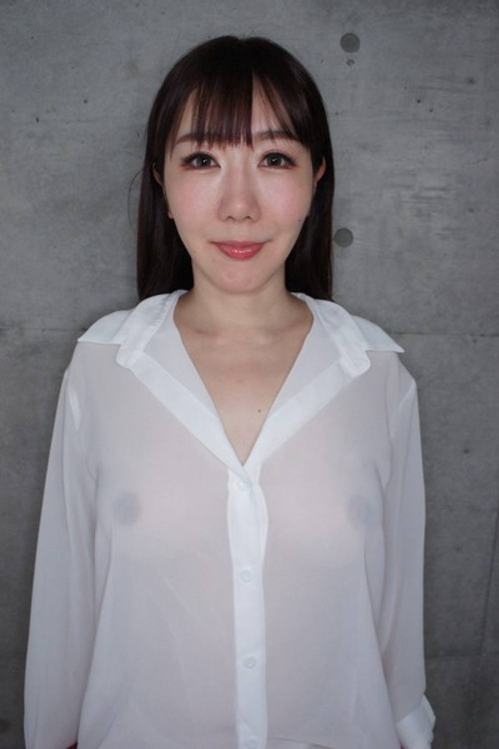 女体探検隊53　朱魅の胸　人妻朱魅さんの柔らかな美乳を自ら揉みしだき、淫らな吐息を漏らすエロティックフェチ作品 4K映像で見せるオリジナル撮り下ろし作品。