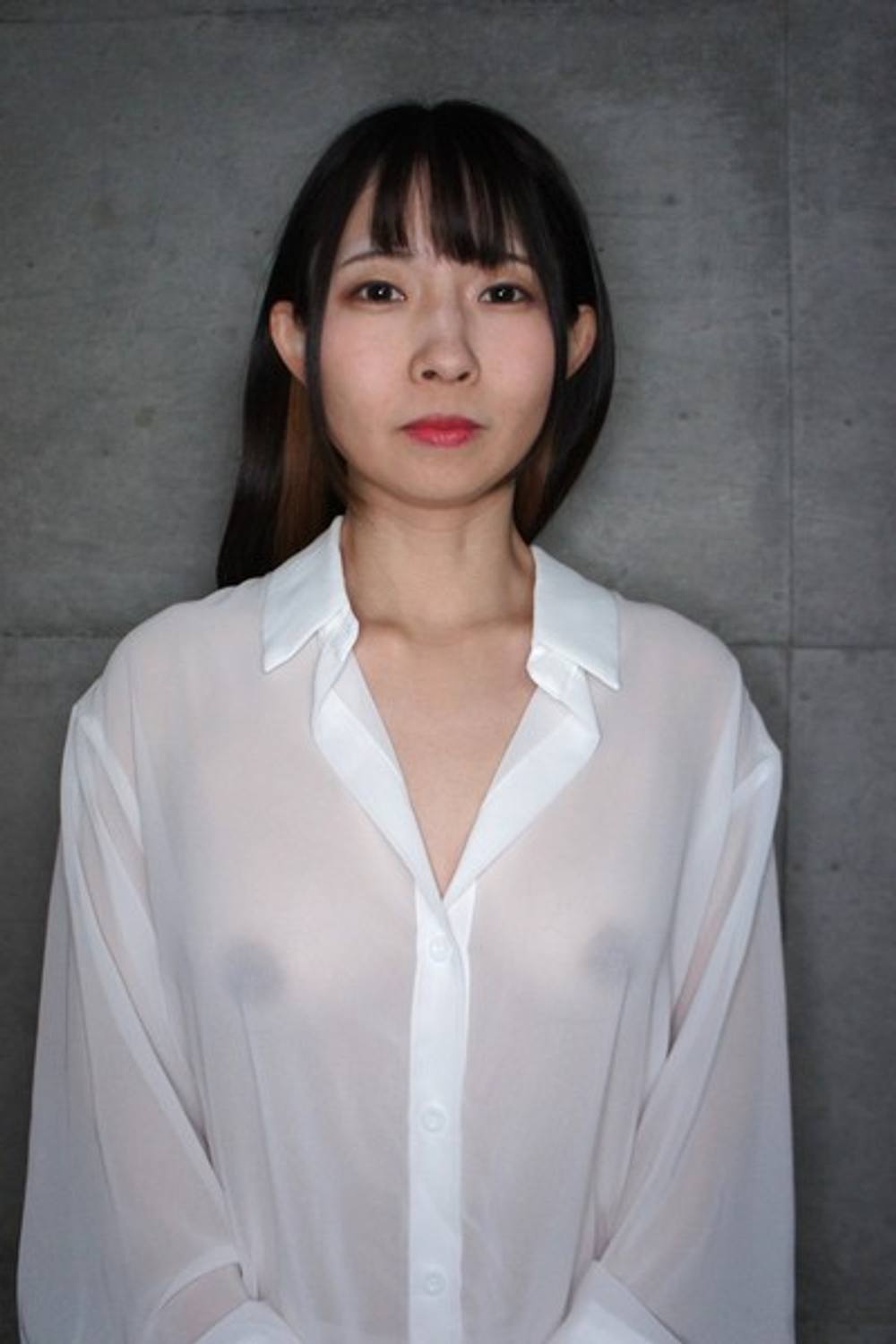 女体探検50　まこの胸　素人美女、まこさんの柔らかなる美乳を自ら揉みしだき、淫らな吐息を漏らすエロティックフェチ作品 4K映像で見せるオリジナル撮り下ろし作品。