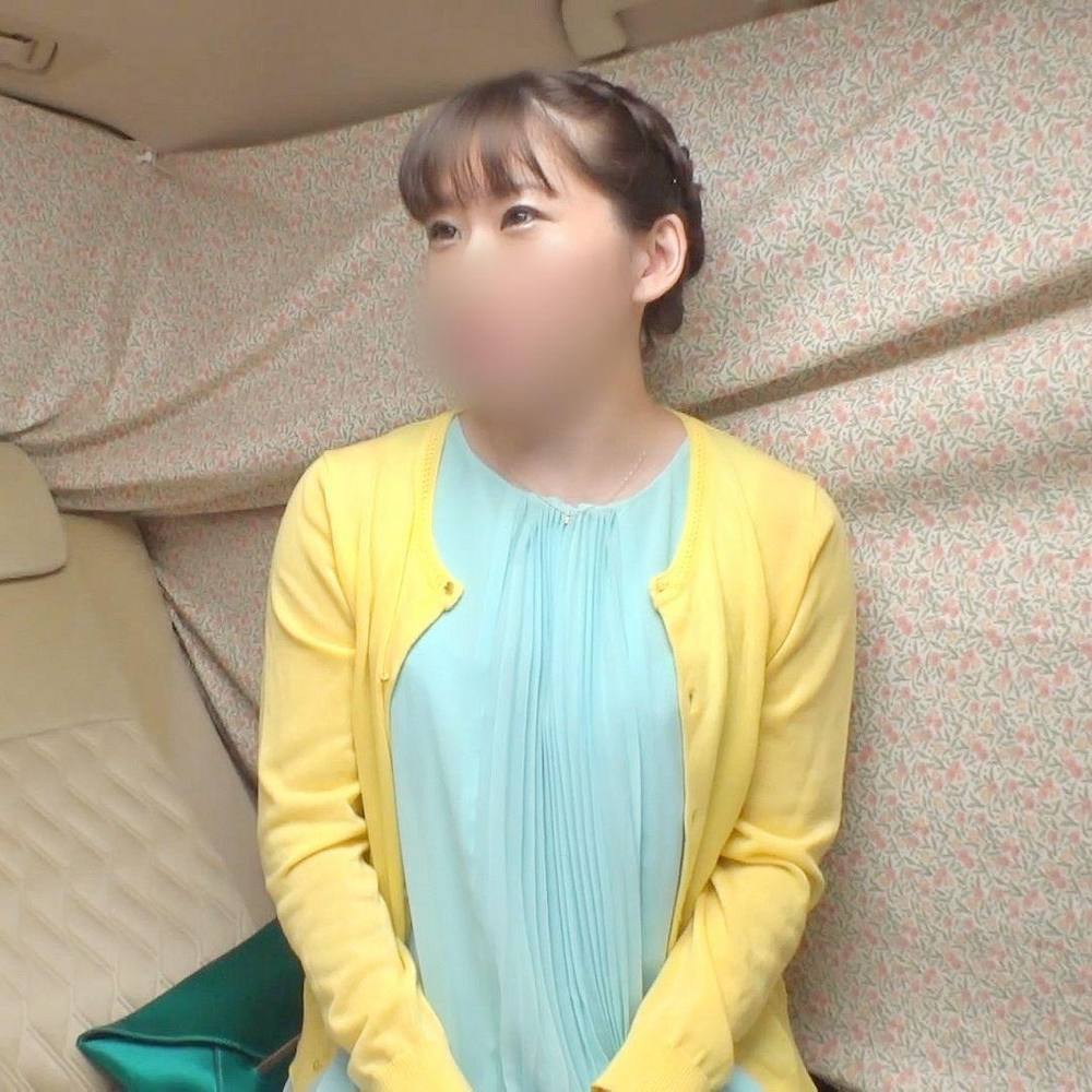 【人妻／熟女】30代おっとり清楚なセレブ子持ち奥さん。お下品に痴態晒してイキ淫れるハメ撮りセックス。