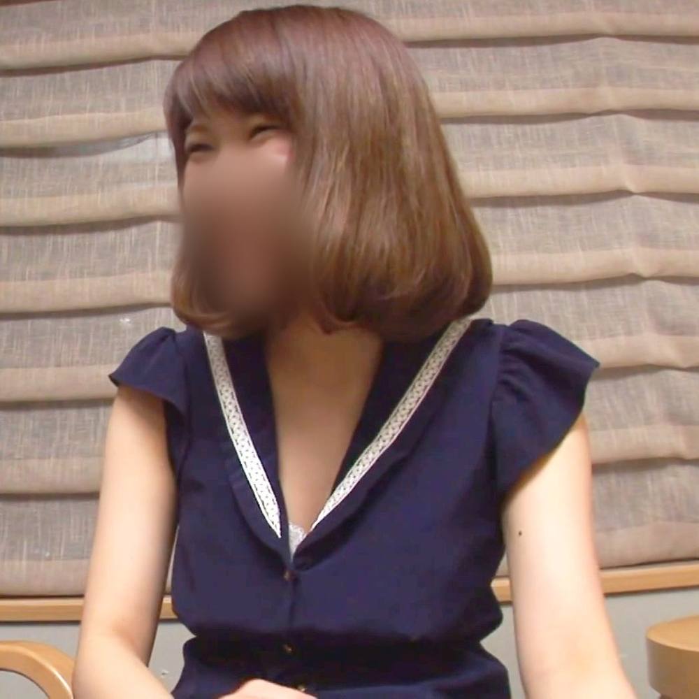 【個撮】色白美肌でお淑やかな素人”OL” 華金に一緒にお食事→お泊りで生ハメ連続膣イキさせました。