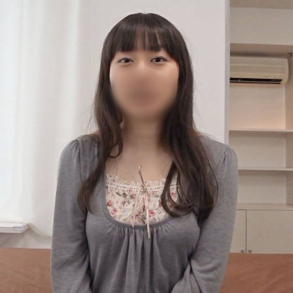 【素人／熟女】33歳茶髪ロングの小柄ドＳバツイチ熟女。エロ舌使いのフェラ＆手コキ責めに大興奮のハメ撮りセックス。