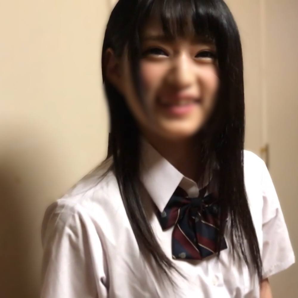 【元アイドル】今年18歳の童顔元アイドル研究生　ハメ撮りされながら口内だけでなくキツキツまんこに中出しされる