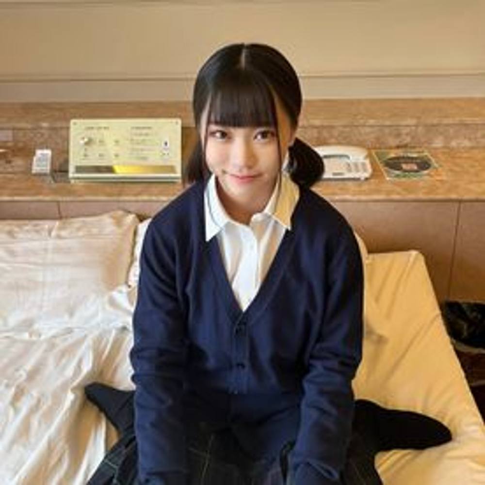 ぱるる似のりんちゃん１８歳！中に出してとおねだりエッチからの綺麗にお掃除フェラまで