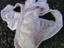 The pink panties that my wife's friend wore before changing clothes in the pool were yellow and dirty ...