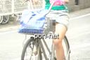 【追跡】自転車で見えちゃったデニミニ娘②④セット　ちゃりんこ