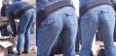 미인 부인이 청바지 아름다운 엉덩이에 짧은 거들의 가랑이 라인을 확실히 강조! !