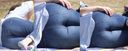 청결감 넘치는 미인 아내가 큰 엉덩이 청바지에 날카로운 팬티 라인을 분명히 내놓는다! !