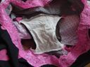 [Mischief] My wife's cute mommy friend got plenty dirty cute heart pattern panties and nursing bra ...