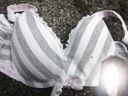 [Mischief] A cute striped bra worn by a cute friend who went to the sea with her ...