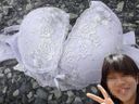 【Mischief】A colleague at work wore a pale purple B-cup bra on a business trip ...