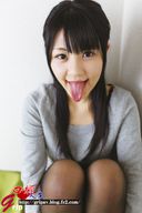 【Saliva fetish】Anna Yoshimura licks super close-up lens while spitting