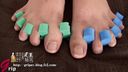 【Foot fetish】Sumire's dexterous foot toe close-up appreciation &"Self-hanging"