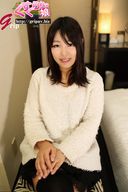 Amateur female college student Miyuki-chan blames her feet with beautiful pantyhose legs and stomps face sitting