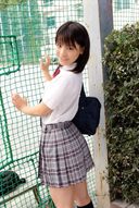 First time, I'm Yui! Vol.1 Yui Kawakita Photo Collection