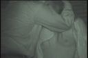 [Infrared night vision camera hidden camera] If you roll up your skirt, you can have sex anytime! (2) Beautiful ass gal school girl