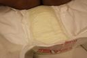 **Photo of wearing diapers Overseas tape-off diapers Libero Pampers Size7