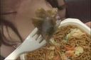 [Susuki's amateur] "Masutasu ♡" Amateur girl who eats sperm bukkake yakisoba noodles! It looks delicious!