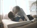 【**】You're crazy!? I took a picture of two people kissing, caressing and with a massage!