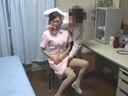 【**】A rookie nurse who is threatened by Dr. Weisetsu and opens her body, suppresses her voice on the examination table, and cries panting!