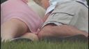 【Outdoor Play】Couple majestically fingering in the park 【**】