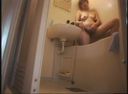 【Personal shooting】Wife's shower Wife's sister's shower Emission hidden camera