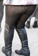 vol254 - Voluptuous plump hips biting leopard print spats