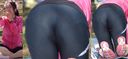 The wife clearly brings out the panty line on the steamy training pants! !!