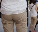 【Panty line】P line that an elegant wife makes on the buttocks