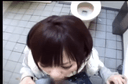 【個人撮影】『バレちゃうよ！』お店のトイレでフェラさせてる動画