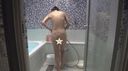 【個人拍攝】40多歲家庭主婦的性寵物生活 穿著競技泳裝洗澡自慰【原創】