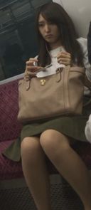 【逆さ撮り】きれいなおねーさん１