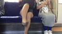 【面對面的潘奇拉】白色三角洲區域清晰！ 連褲襪中心接縫也很清楚！ 超短裙OL的潘奇拉在火車上！