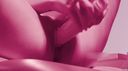 【藝術】在孕婦分娩時使用的分娩臺上赤身裸體進行手指手淫和振動器手淫的藝術狂熱作品！