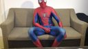 スパイダーマンのコスプレをし大量射精する