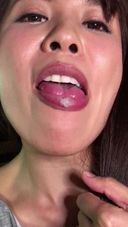 [Vertical video] Fetish queen's face leap ☆ This is the queen's saliva! Moe(12) FETK00463