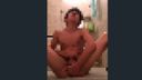 [Limited to < pieces> my private video] A young man with ragged hair masturbates in the bath!