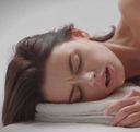 [Uncensored] Gentle oil massage on slender beautiful breast model [High image quality]