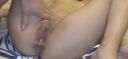 【業餘個人攝影】 [加奈美22歲剃光]為愛雞巴的女兒噴出尖叫抽搐性高潮陰道射精