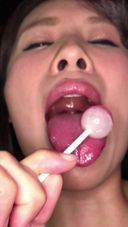 [Vertical video] Caught by a huge fetish queen and licked his head at the end ... Moe(17) FETK00457