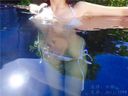 【ZIP compatible】Masturbation of whitening busty beauty after pool