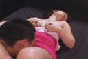 【First shot】Young wife having sex while expressing breast milk with a young face
