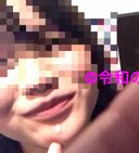 홋카이도에서 상경한지 얼마 안된 청초계 미녀 JD(18)가 네카페에서 타마 → 핥아 → 입안 질 내 사정→. 조용한 Necafe의 chupachupa 소리는 초월적입니다